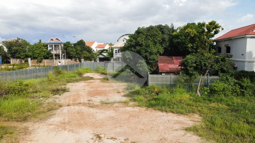   4300 Sqm Commercial Land For Sale - Sala Kamreuk, Siem Reap