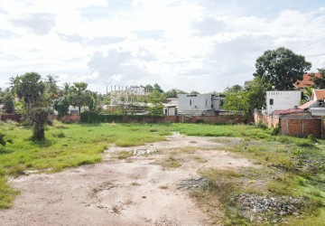   4300 Sqm Commercial Land For Sale - Sala Kamreuk, Siem Reap thumbnail