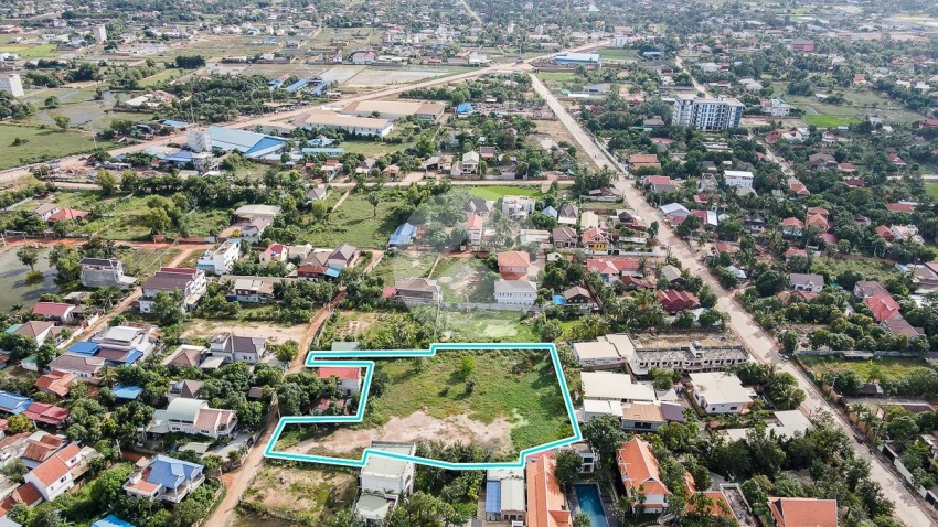   4300 Sqm Commercial Land For Sale - Sala Kamreuk, Siem Reap