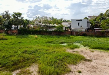   4300 Sqm Commercial Land For Sale - Sala Kamreuk, Siem Reap thumbnail