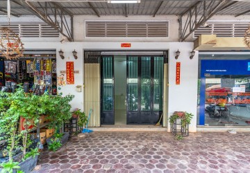 4 Bedroom Flat For Rent - Slor Kram, Siem Reap thumbnail