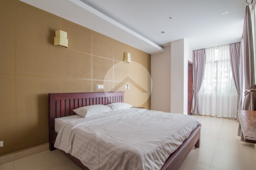 3 Bedroom Serviced Apartment For Rent -  BKK1, Phnom Penh