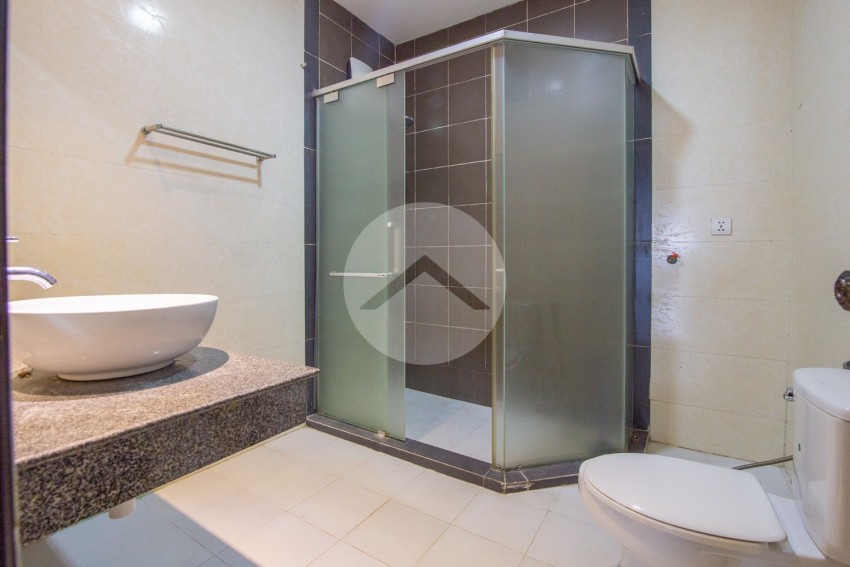 3 Bedroom Serviced Apartment For Rent -  BKK1, Phnom Penh