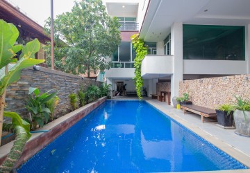 1 Bedroom Apartment For Rent in BKK1, Phnom Penh thumbnail