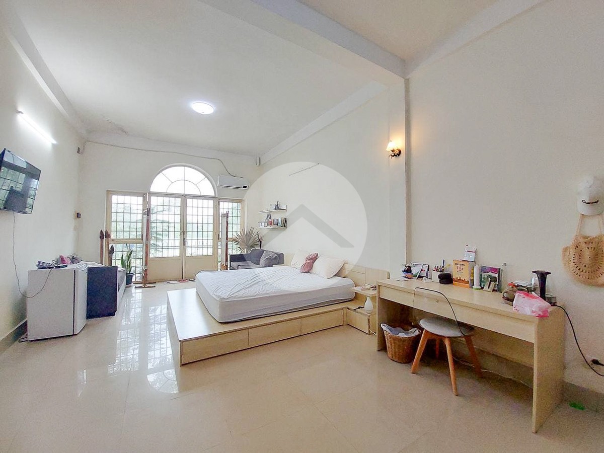 4 Bedroom Flat For Sale - Kouk Chak, Siem Reap