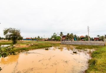 900 Sqm Residential Land For Sale - Krabie Riel, Siem Reap thumbnail