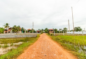 900 Sqm Residential Land For Sale - Krabie Riel, Siem Reap thumbnail