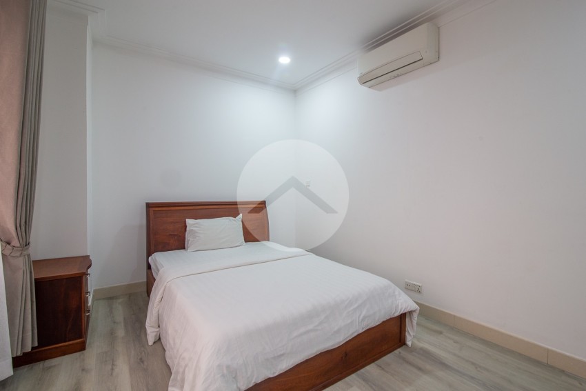 3 Bedroom Serviced Apartment For Rent - BKK1, Phnom Penh