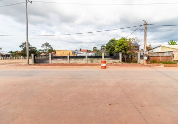   724.5 Sqm Commercial Land For Sale - Sra Ngae, Siem Reap thumbnail