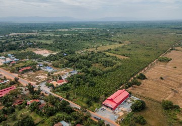 100 Ha Land For Sale - Phnom Srouch, Kampong Speu thumbnail