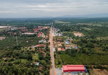 100 Ha Land For Sale - Phnom Srouch, Kampong Speu thumbnail