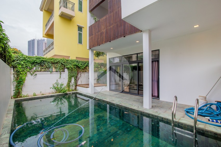 5 Bedroom Villa For Rent - Koh Pich, Phnom Penh