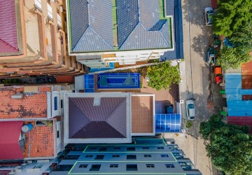 4 Bedroom Villa For Rent - Toul Tum Poung, Phnom Penh thumbnail