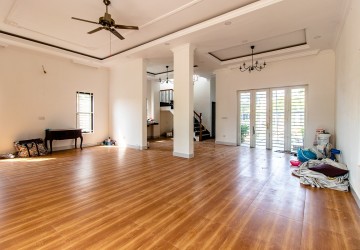 3 Bedroom House For Rent - Slor Kram, Siem Reap thumbnail