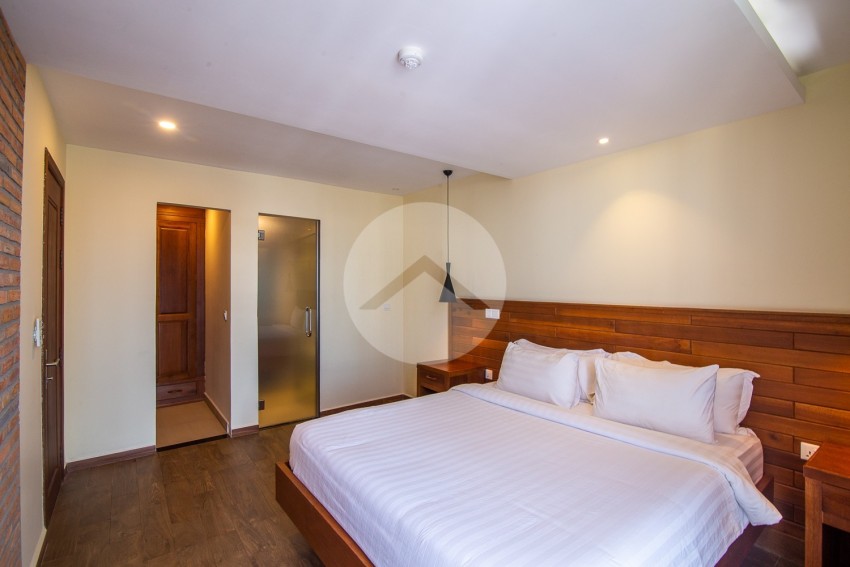 1 Bedroom Apartment For Rent - Tonle Bassac, Phnom Penh