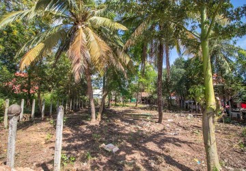   560 Sqm Residential Land For Sale - Sala Kamreuk, Siem Reap thumbnail