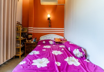 5 Bedroom Commercial Shophouse For Sale - Svay Dangkum, Siem Reap thumbnail