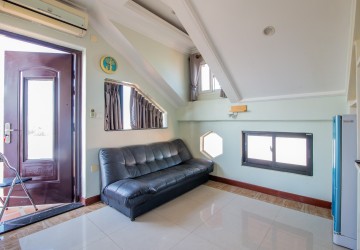 74 Sqm Studio Apartment For Rent - Chroy Changvar, Phnom Penh thumbnail