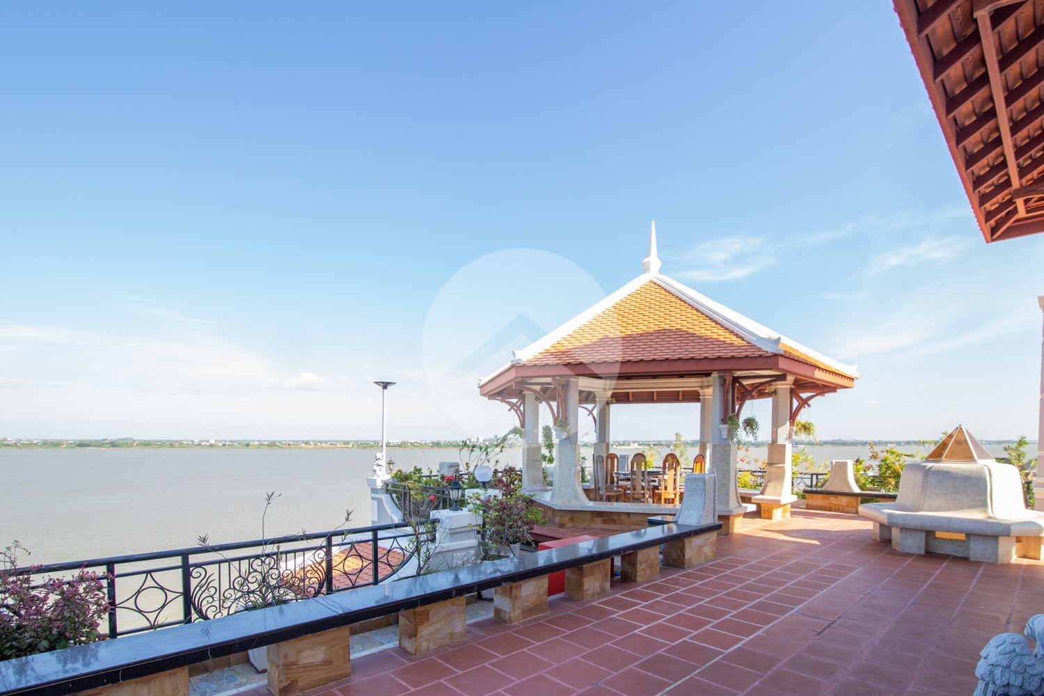 76 sqm Serviced Studio Apartment For Rent - Chroy Changvar, Phnom Penh - Image 12