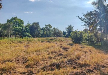  3236 Sqm Residential Land For Sale - G-Kreng, Siem Reap thumbnail