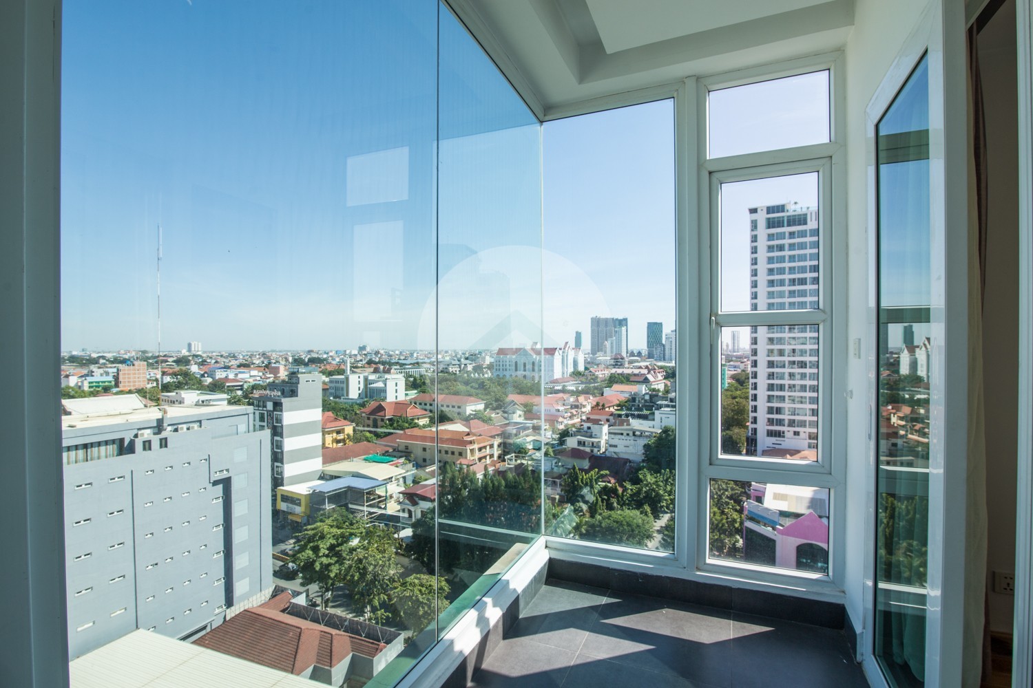 3 Bedroom Serviced Apartment for Rent in BKK1- Phnom Penh thumbnail