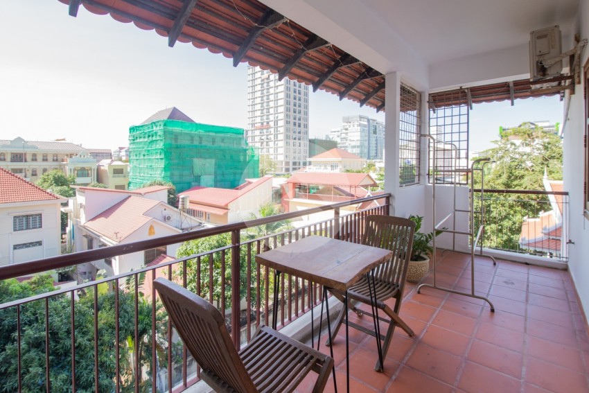 1 Bedroom Apartment For Rent - BKK1, Phnom Penh