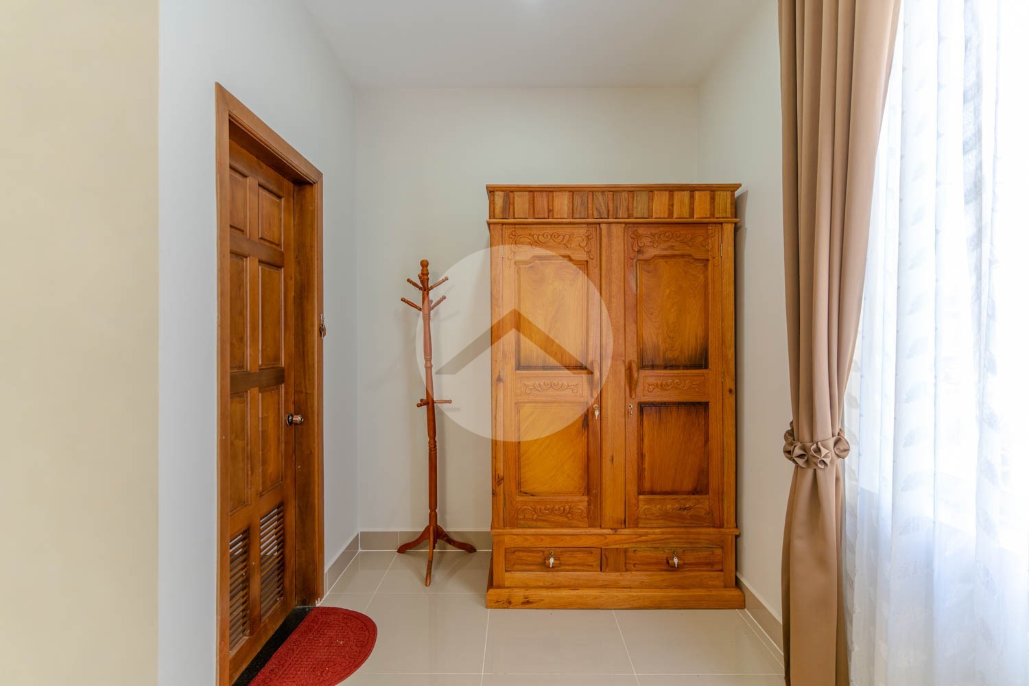 4 Bedroom Villa For Rent - Svay Dangkum, Siem Reap - Image 22