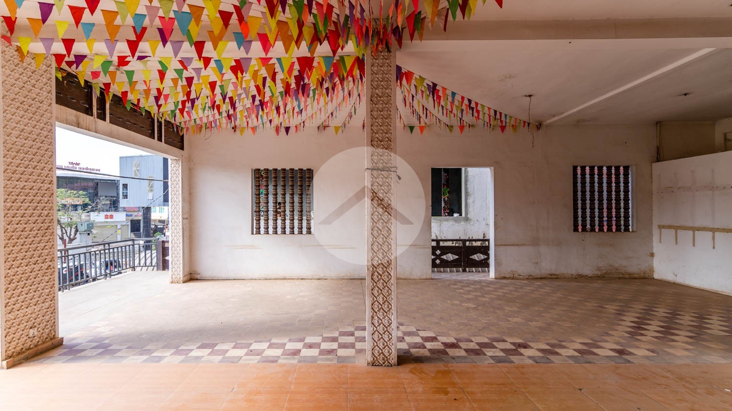 180 Sqm Commercial Shophouse Space For Rent - Old Market / Pub Street, Siem Reap - Image 5