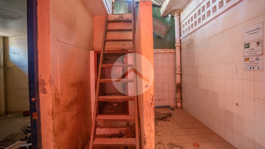 180 Sqm Commercial Shophouse Space For Rent - Old Market  Pub Street, Siem Reap