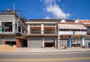 180 Sqm Commercial Shophouse Space For Rent - Old Market  Pub Street, Siem Reap thumbnail