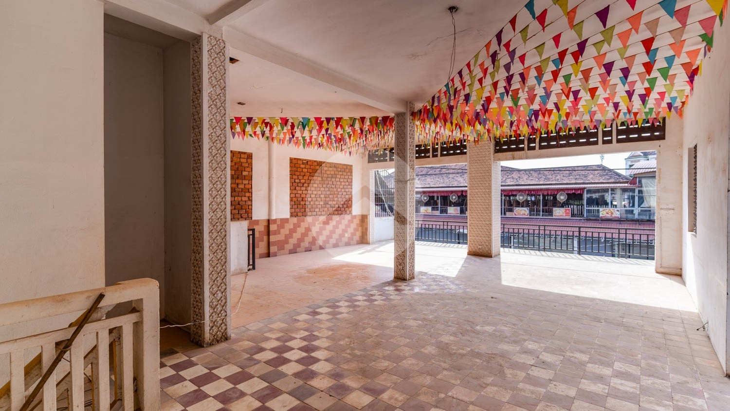 180 Sqm Commercial Shophouse Space For Rent - Old Market / Pub Street, Siem Reap - Image 11