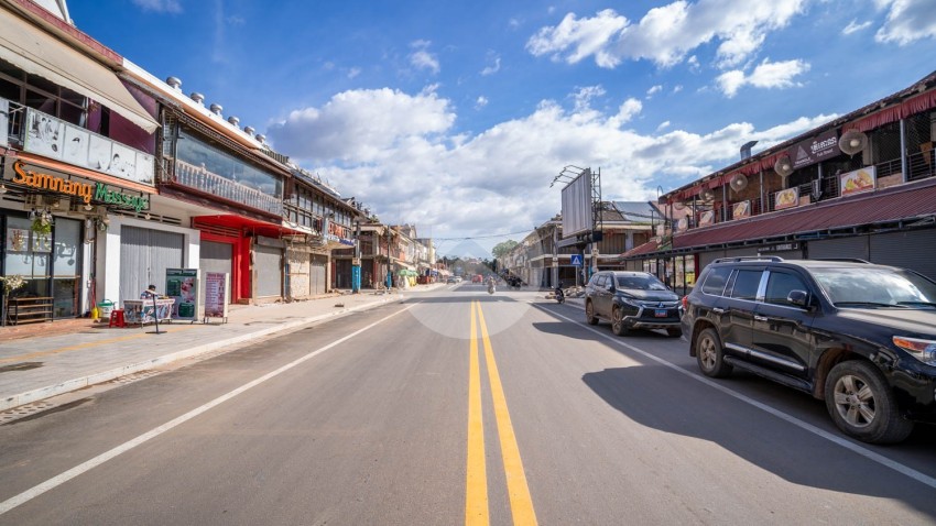 180 Sqm Commercial Shophouse Space For Rent - Old Market  Pub Street, Siem Reap