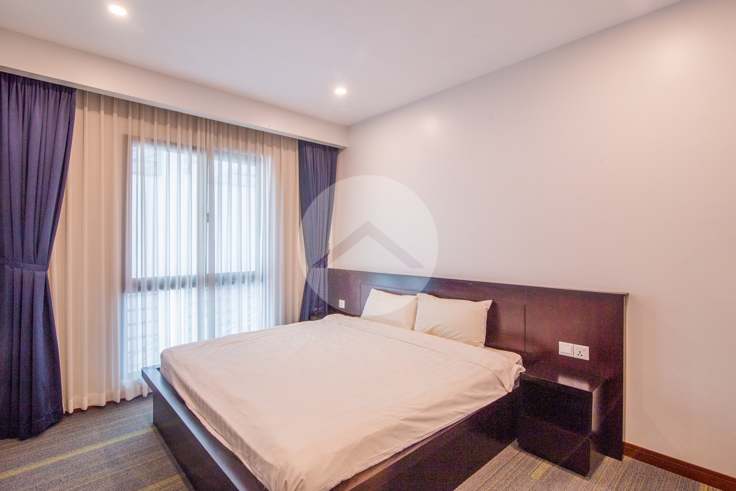 2 Bedroom Serviced Apartment For Rent in BKK1- Phnom Penh thumbnail