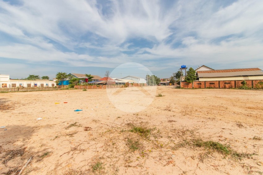  4502 Sqm Commercial Land For Rent - Svay Thom, Siem Reap