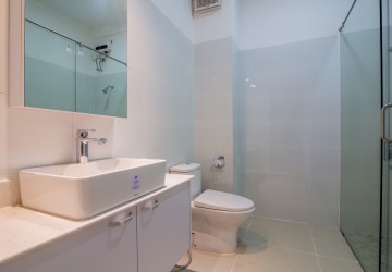 2 Bedroom Serviced Apartment for Rent - BBK1, Phnom Penh thumbnail