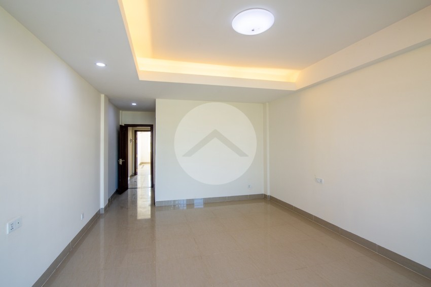 5 Bedroom Shophouse For Rent - Stueng Meanchey, Phnom Penh