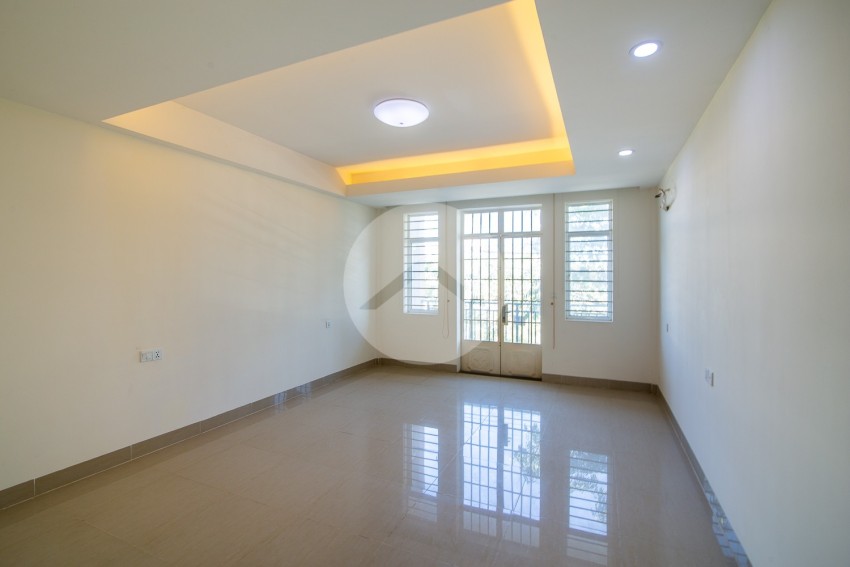 5 Bedroom Shophouse For Rent - Stueng Meanchey, Phnom Penh