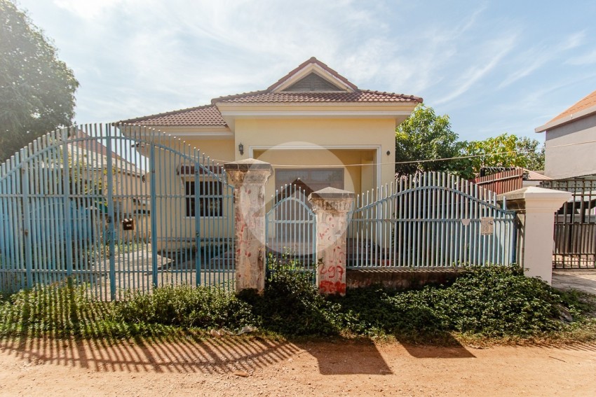 3 Bedroom House For Sale - Svay Dangkum, Siem Reap