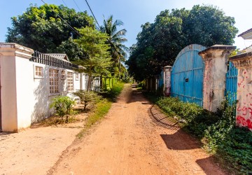 3 Bedroom House For Sale - Svay Dangkum, Siem Reap thumbnail