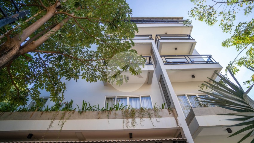 18 Bedroom Hotel For Sale - Slor Kram, Siem Reap