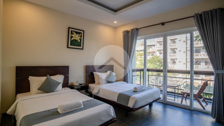 18 Bedroom Hotel For Sale - Slor Kram, Siem Reap