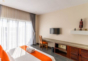 18 Bedroom Hotel For Sale - Slor Kram, Siem Reap thumbnail