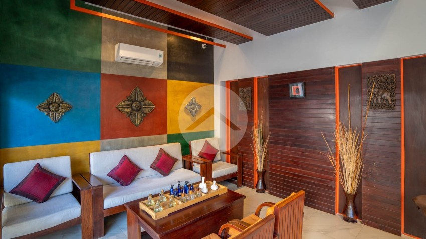 18 Bedroom Hotel For Sale - Slor Kram, Siem Reap