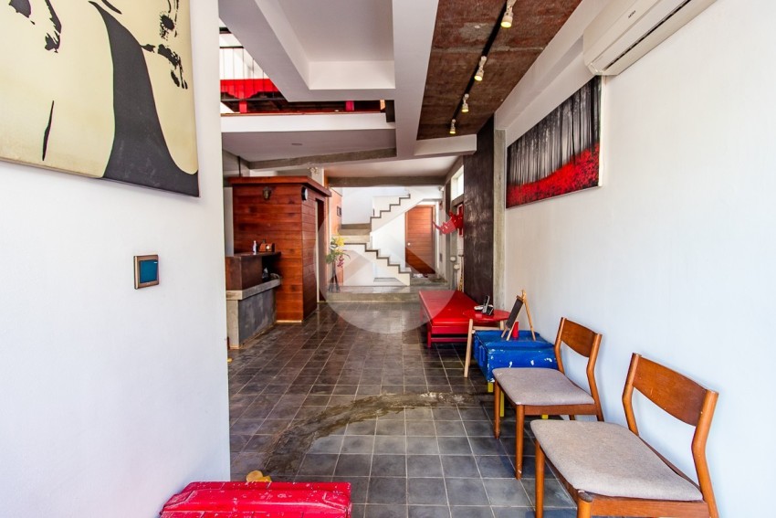 6 Bedroom Commercial Shophouse For Rent - Svay Dangkum, Siem Reap