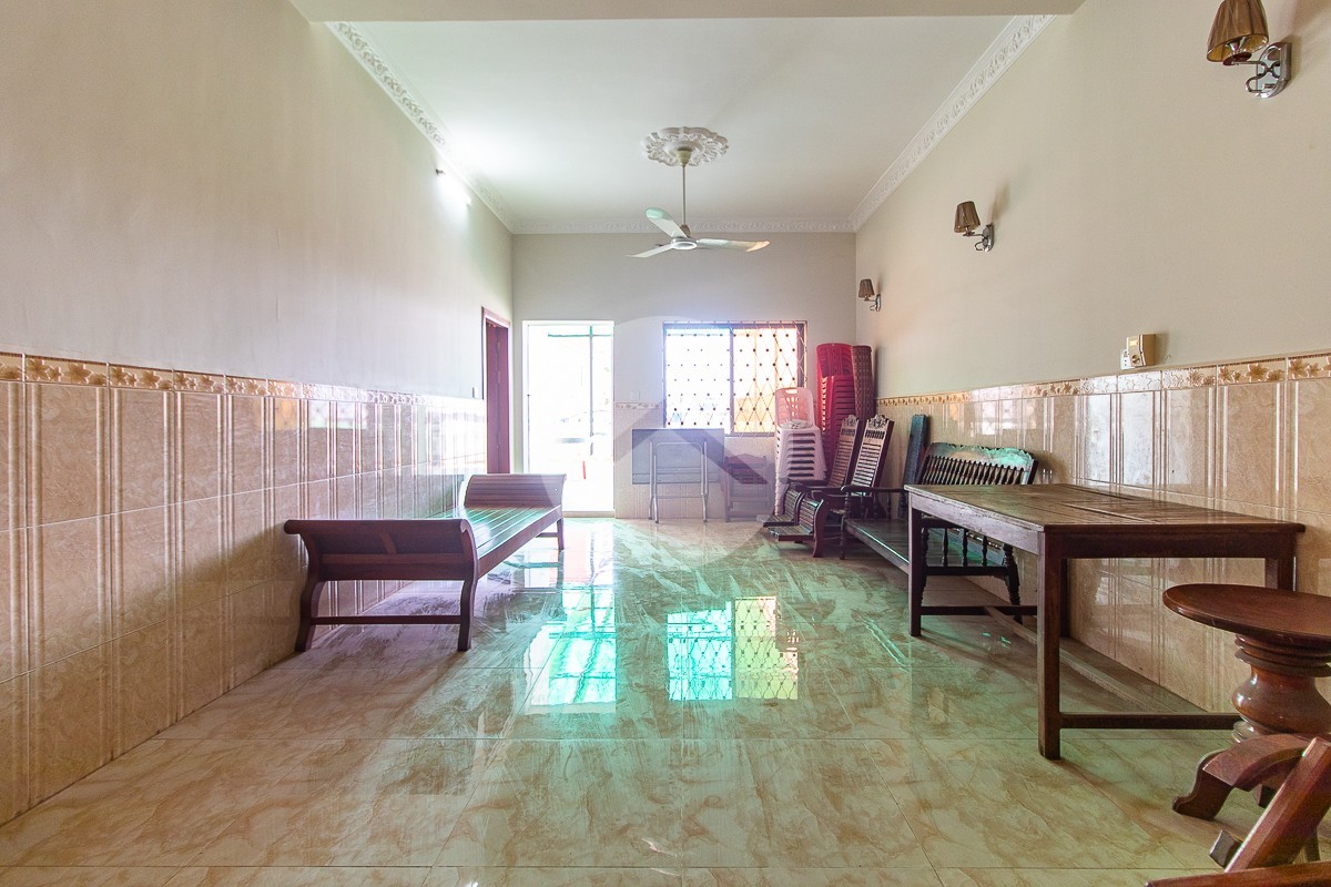 7 Bedroom Commercial Shophouse For Rent- Sok San Road, Siem Reap - Image 14