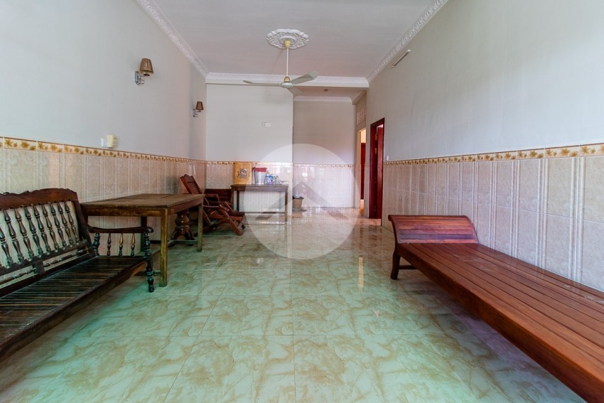 7 Bedroom Commercial Shophouse For Rent- Sok San Road, Siem Reap