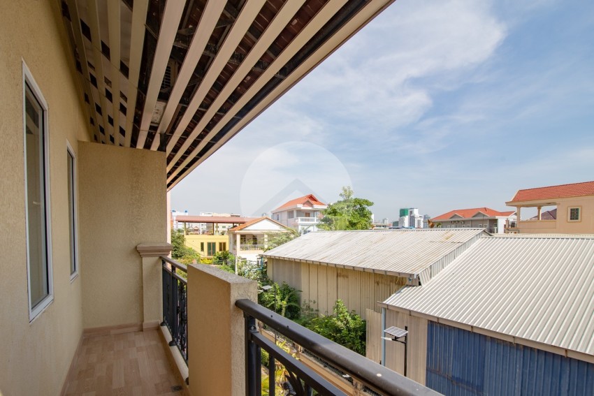 4 Bedroom Townhouse For Rent, South of Russian Market, Phnom Penh