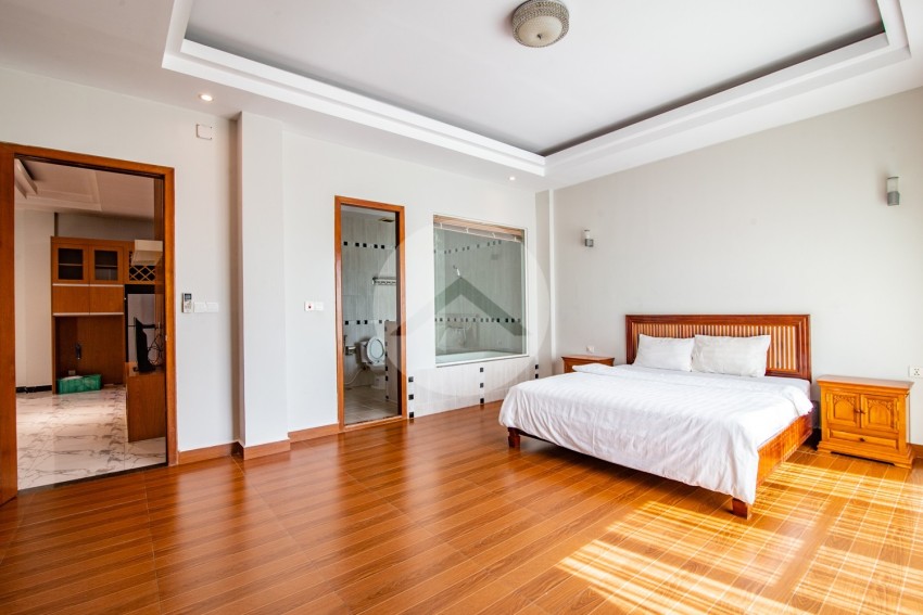 2 Bedroom Serviced Apartment- Psa Deoem Tkov, Phnom Penh