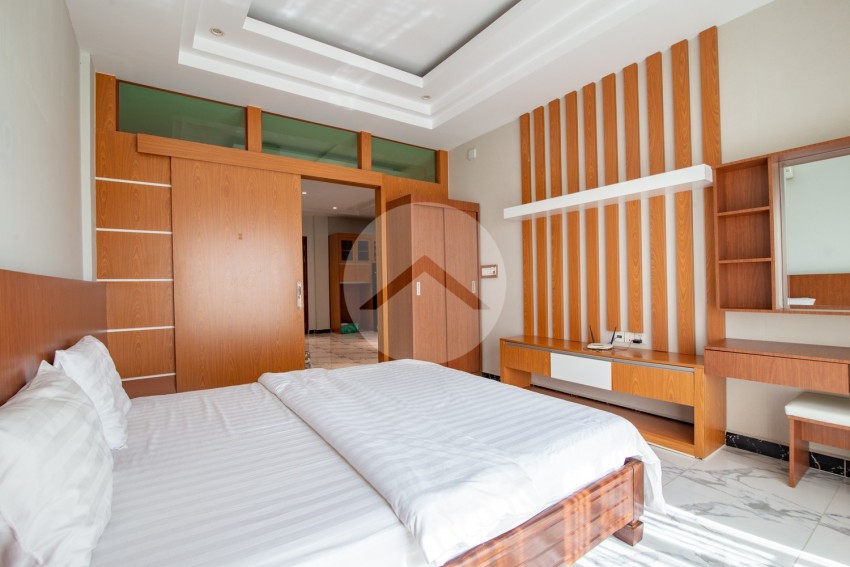 2 Bedroom Serviced Apartment For Rent - Phsar Daeum Thkov, Phnom Penh