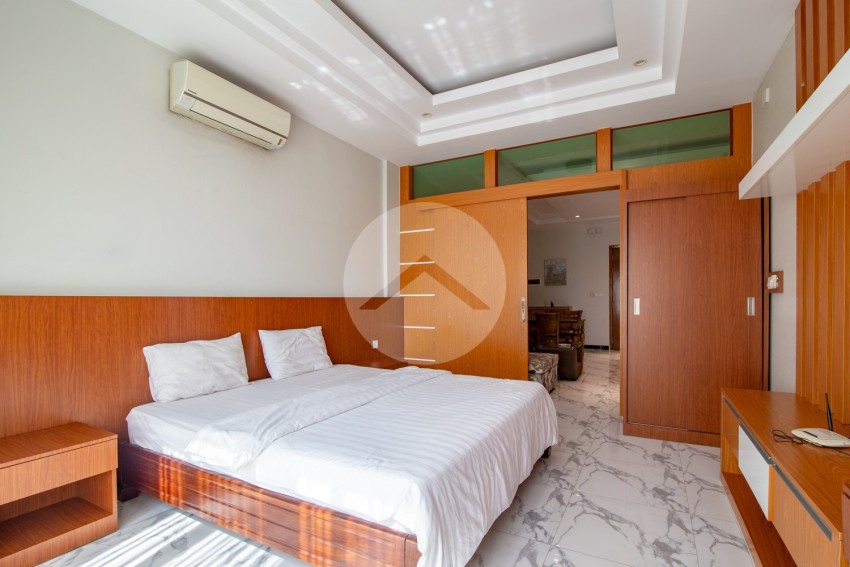2 Bedroom Serviced Apartment For Rent - Phsar Daeum Thkov, Phnom Penh